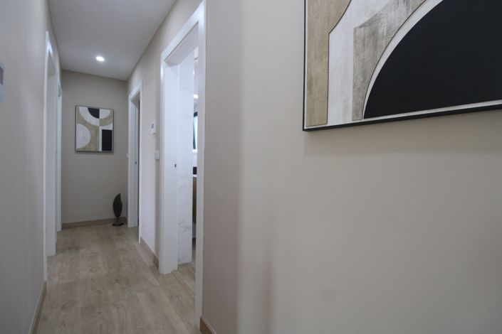 Image No.17-3 Bed Townhouse for sale