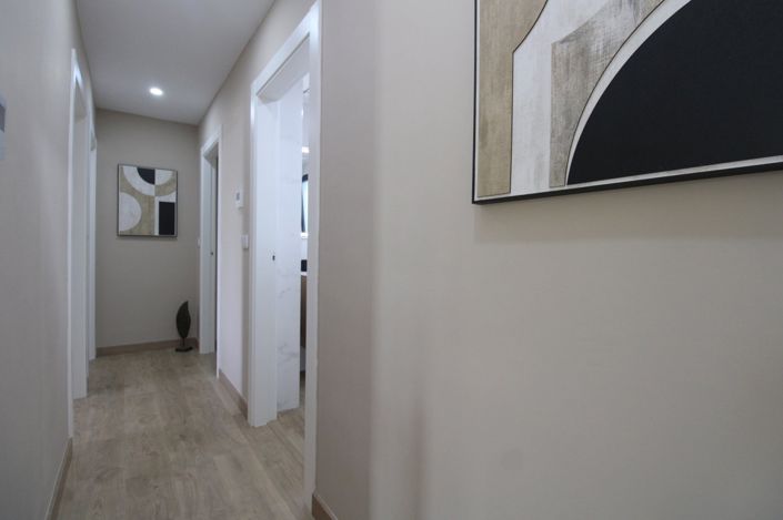 Image No.17-3 Bed Townhouse for sale