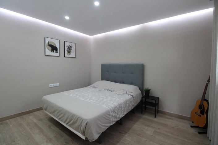 Image No.21-3 Bed Townhouse for sale