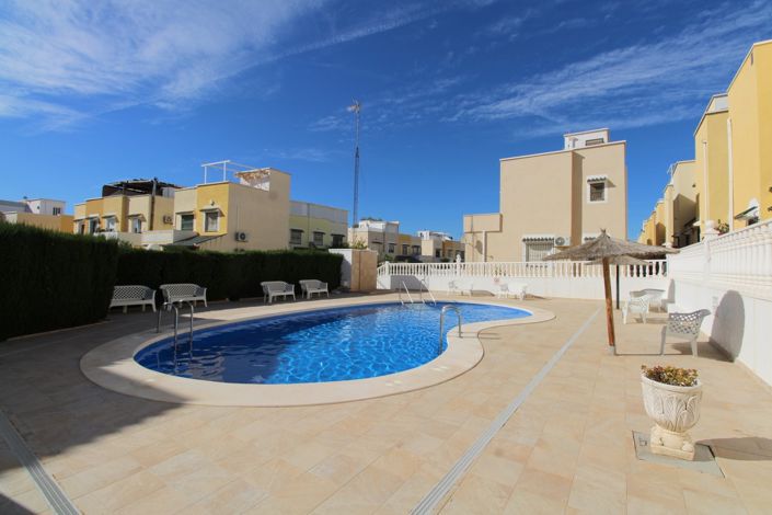 Image No.24-3 Bed Villa for sale