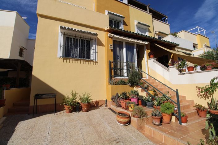 Image No.5-3 Bed Villa for sale