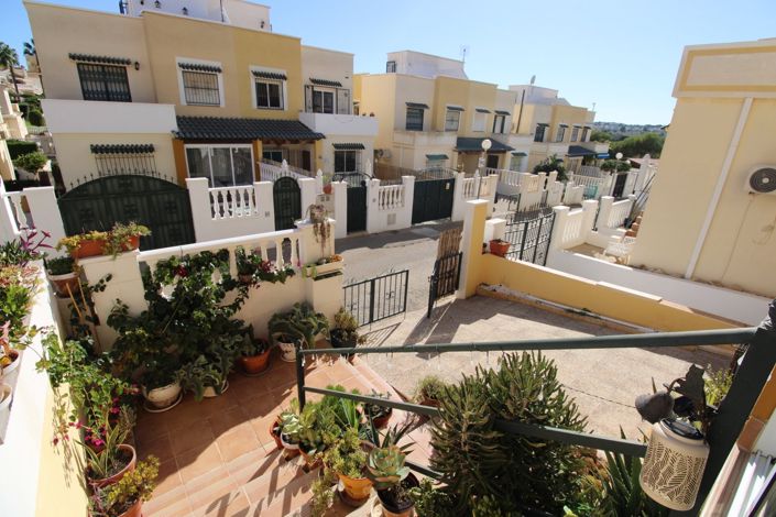 Image No.6-3 Bed Villa for sale