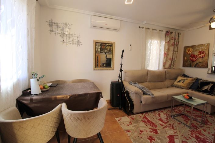 Image No.8-3 Bed Villa for sale