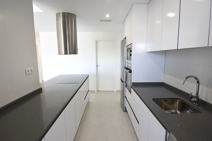 Image No.12-2 Bed Apartment for sale