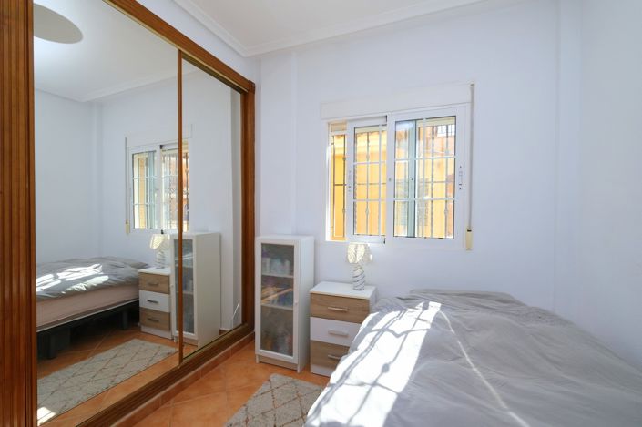 Image No.11-3 Bed Villa for sale