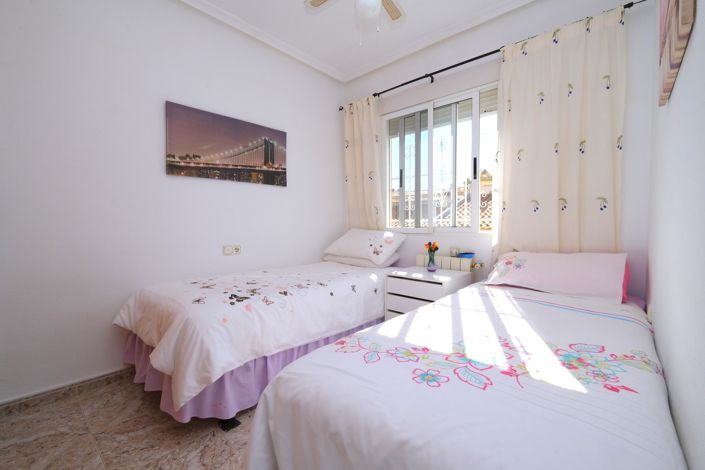 Image No.10-3 Bed Villa for sale