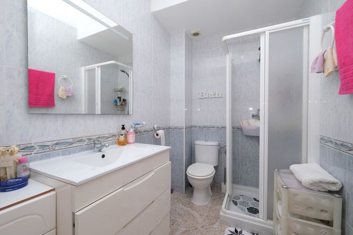 Image No.11-3 Bed Villa for sale