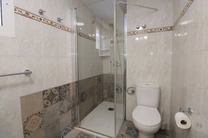 Image No.19-3 Bed Villa for sale