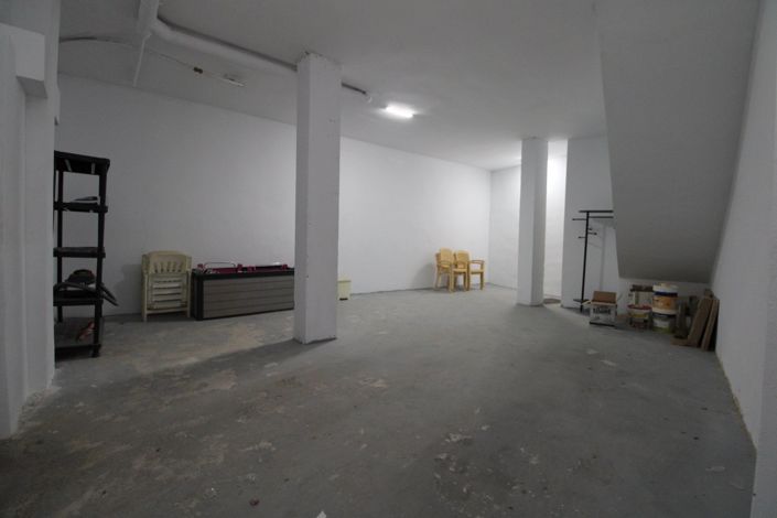 Image No.28-3 Bed Villa for sale