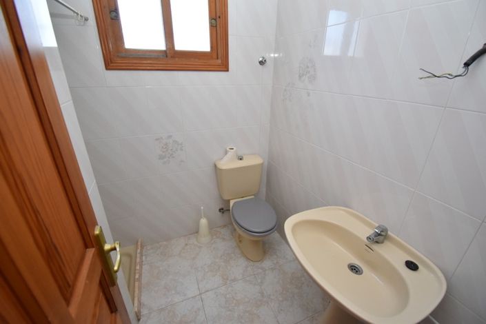 Image No.11-4 Bed Villa for sale