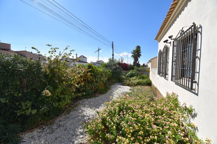 Image No.28-4 Bed Villa for sale