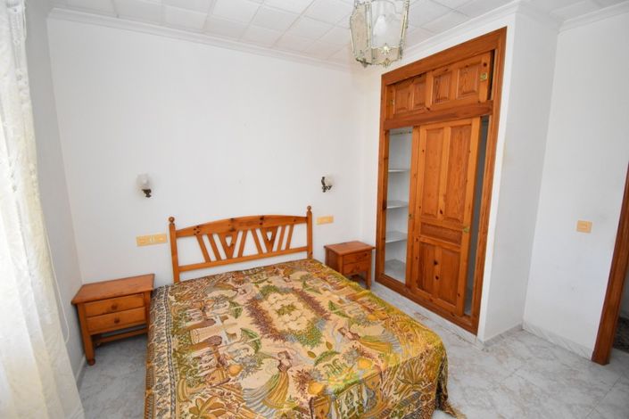 Image No.8-4 Bed Villa for sale