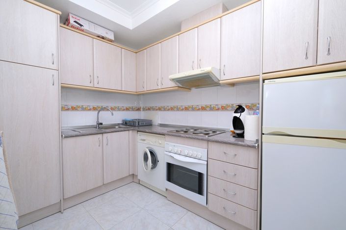 Image No.8-1 Bed Property for sale