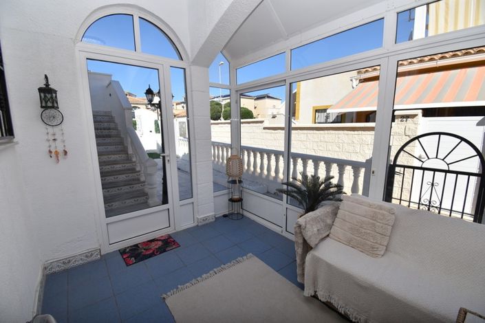 Image No.16-2 Bed Townhouse for sale