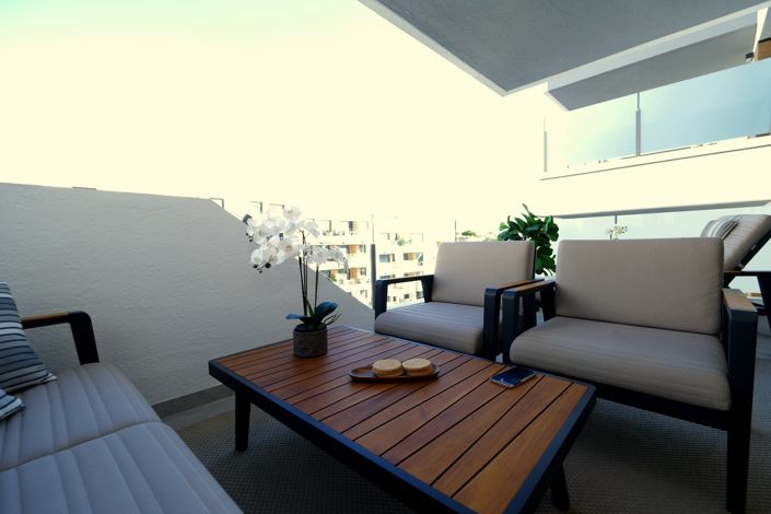 Image No.14-2 Bed Property for sale