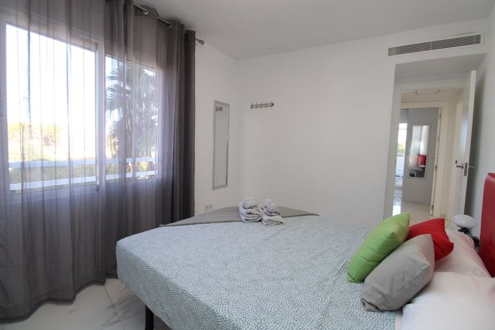 Image No.20-2 Bed Apartment for sale