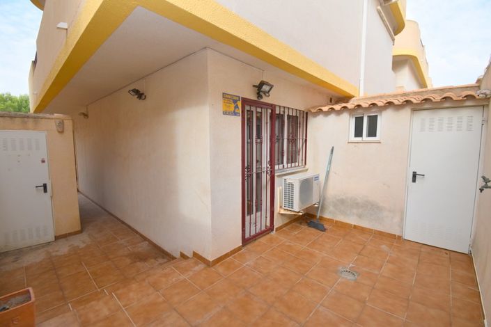 Image No.21-3 Bed Villa for sale