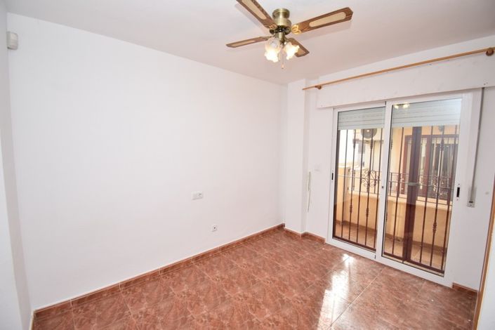 Image No.7-3 Bed Townhouse for sale