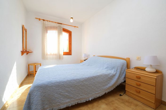 Image No.11-3 Bed Townhouse for sale