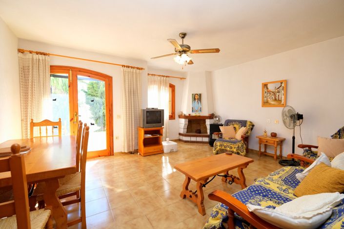 Image No.4-3 Bed Townhouse for sale