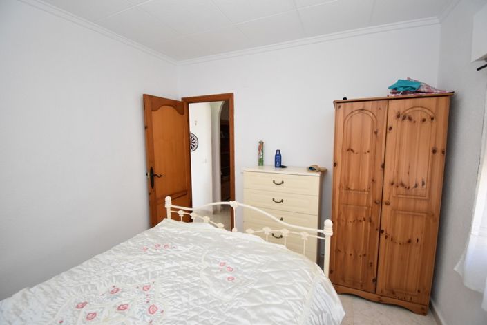 Image No.8-3 Bed Villa for sale