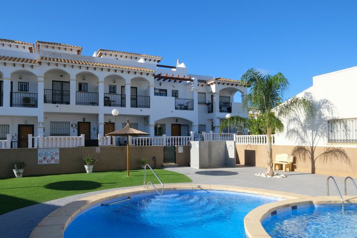 Image No.1-2 Bed Property for sale