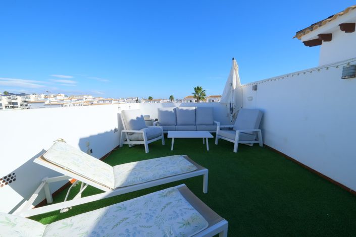 Image No.3-2 Bed Property for sale