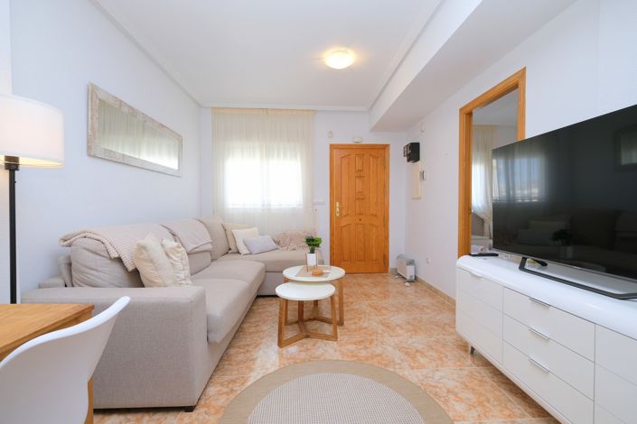 Image No.5-2 Bed Property for sale