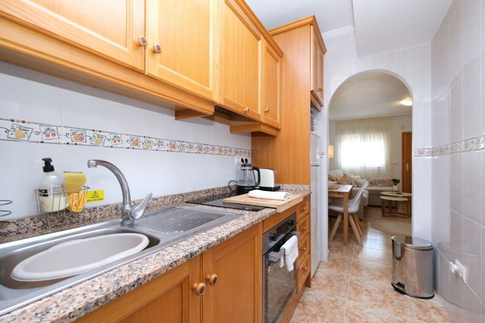 Image No.9-2 Bed Property for sale