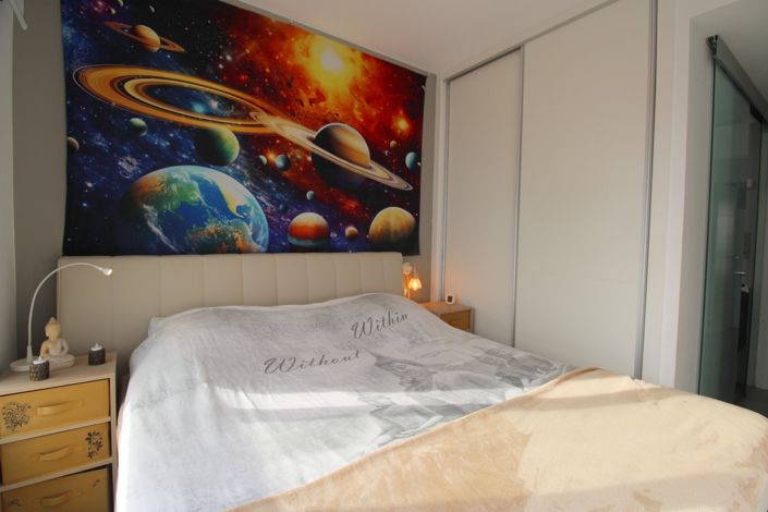 Image No.14-2 Bed Property for sale