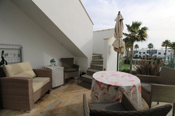 Image No.19-2 Bed Property for sale