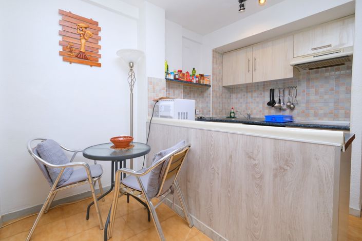 Image No.6-1 Bed Property for sale