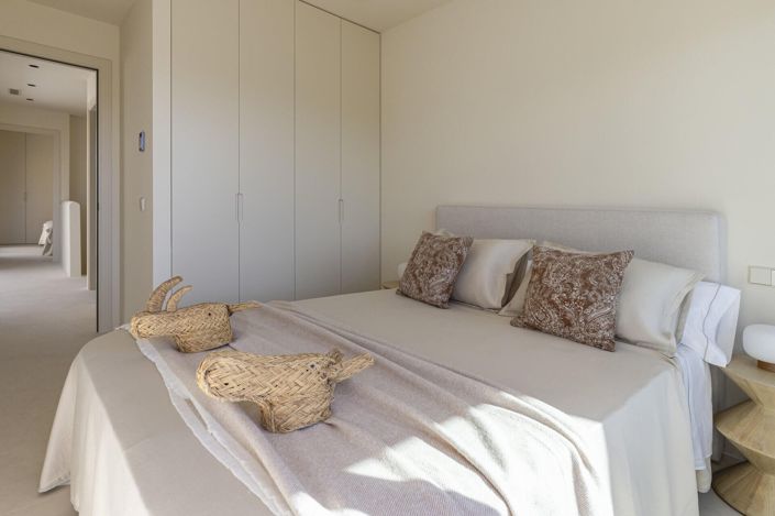 Image No.19-3 Bed Villa for sale