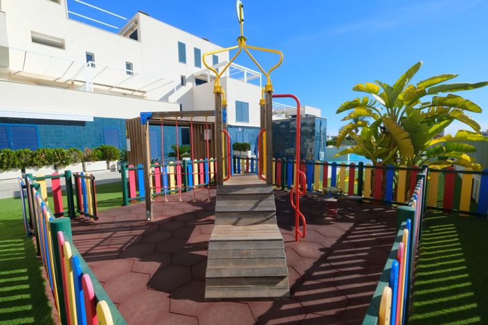 Image No.16-2 Bed Property for sale