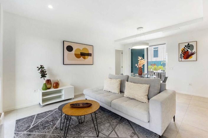 Image No.6-2 Bed Property for sale