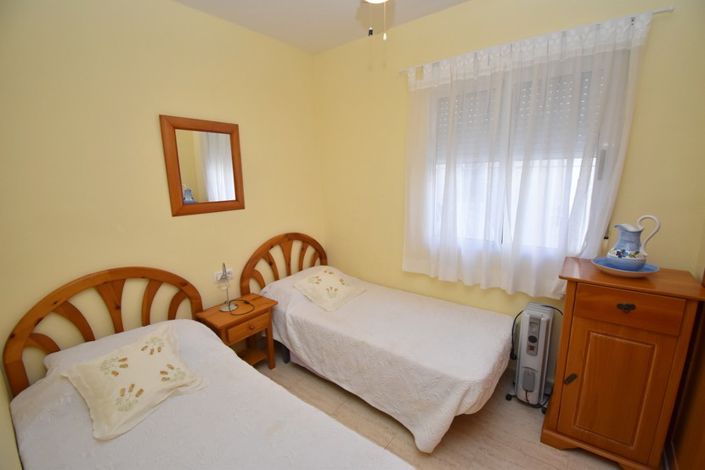 Image No.7-2 Bed Property for sale