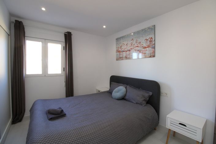 Image No.12-3 Bed Apartment for sale