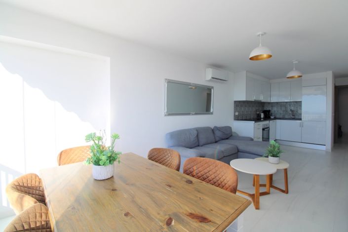 Image No.19-3 Bed Apartment for sale