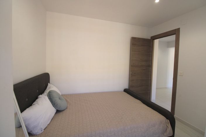 Image No.8-3 Bed Apartment for sale