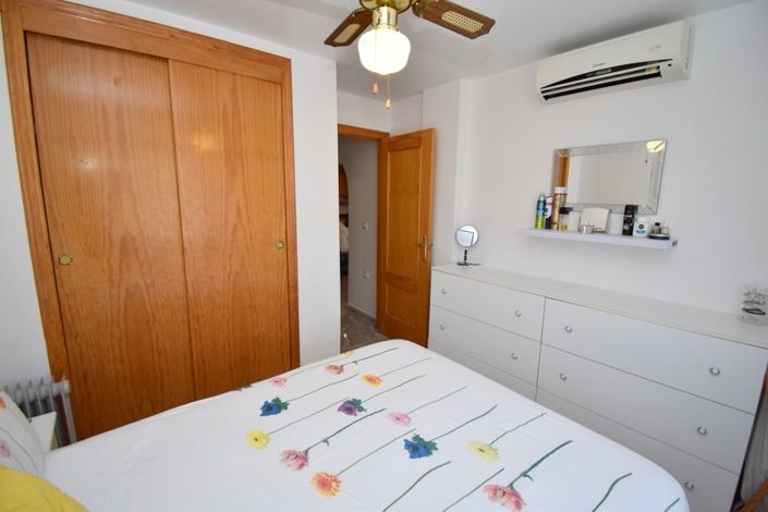 Image No.11-2 Bed Property for sale