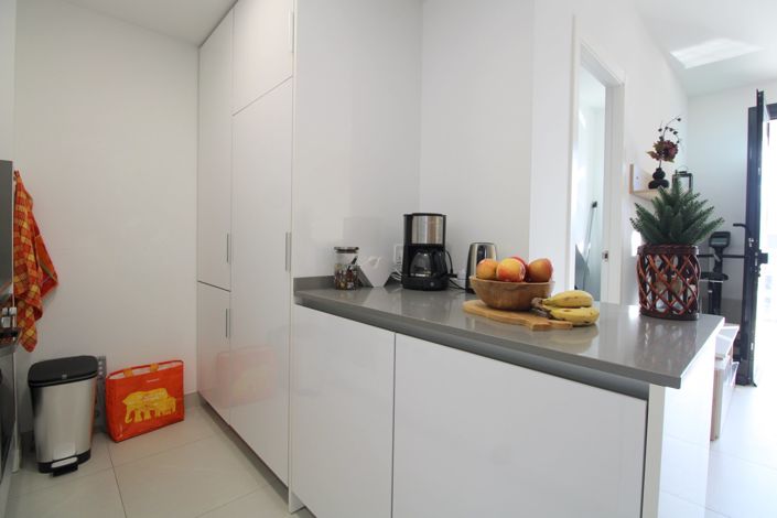 Image No.13-2 Bed Property for sale