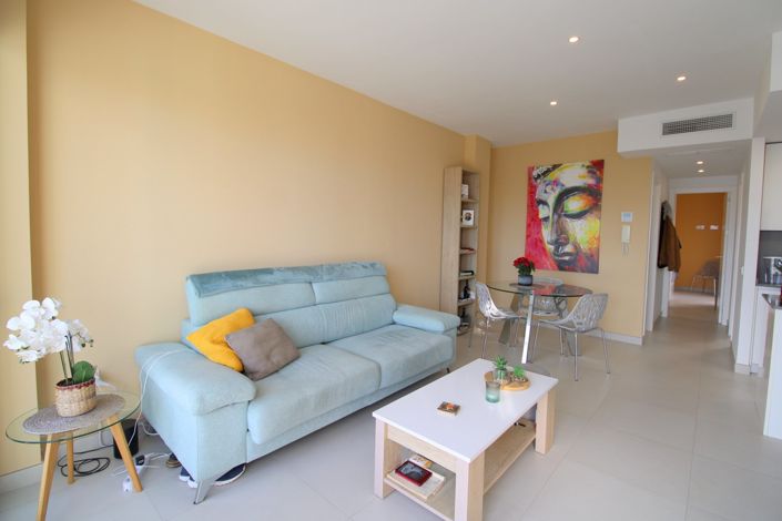 Image No.3-2 Bed Property for sale