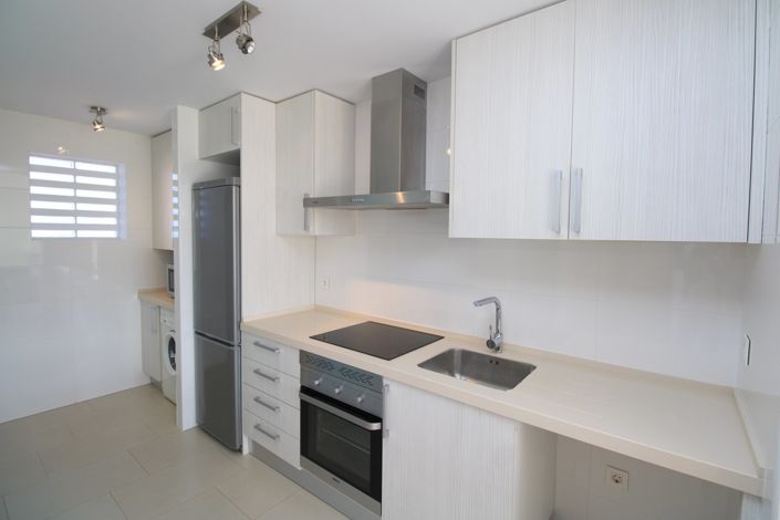 Image No.2-2 Bed Property for sale