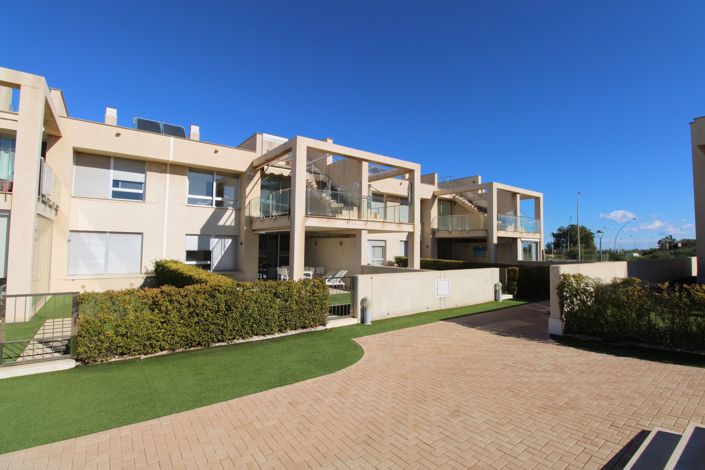 Image No.24-2 Bed Property for sale