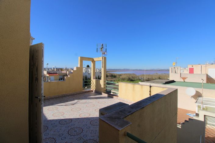 Image No.17-3 Bed Townhouse for sale