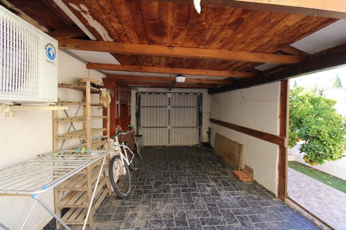 Image No.26-3 Bed Townhouse for sale