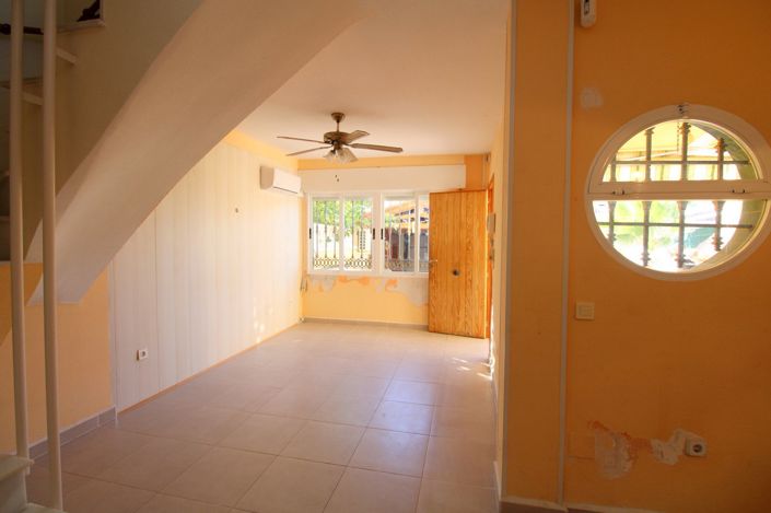 Image No.6-3 Bed Townhouse for sale