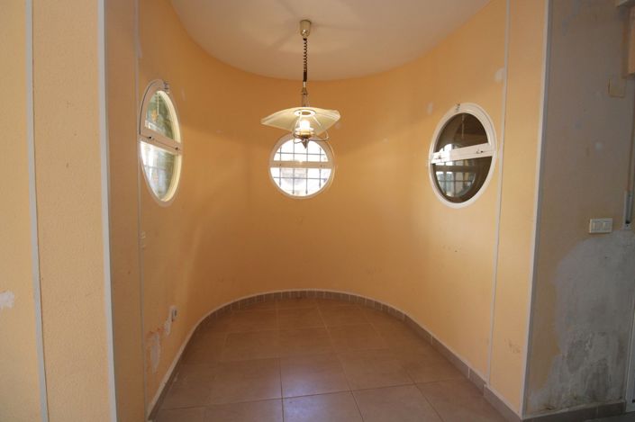 Image No.7-3 Bed Townhouse for sale