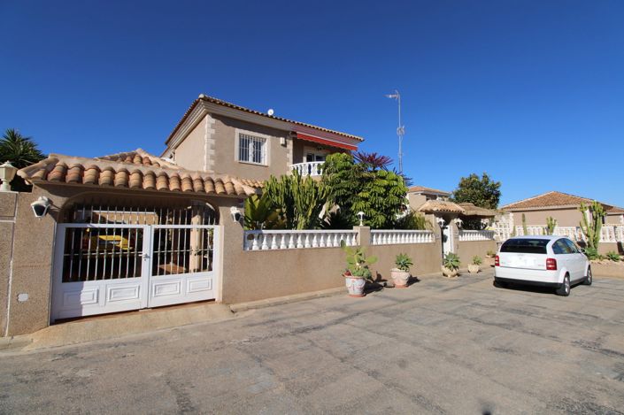 Image No.1-2 Bed Townhouse for sale