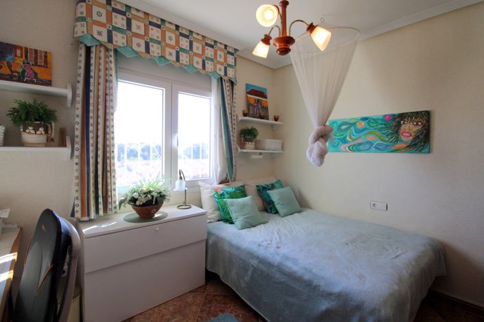 Image No.20-2 Bed Villa for sale